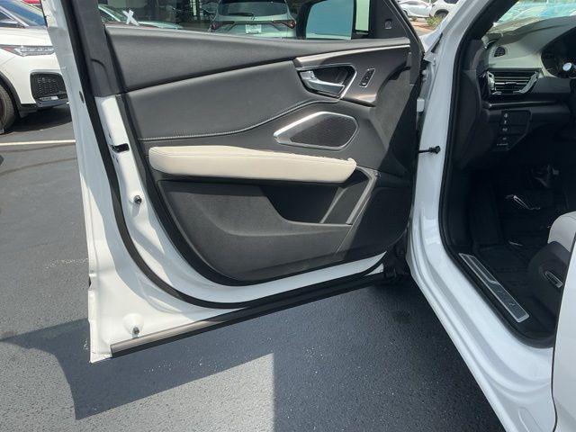 new 2025 Acura RDX car, priced at $46,650