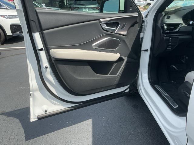 new 2025 Acura RDX car, priced at $46,650