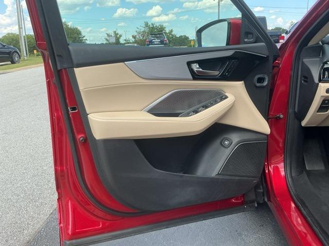used 2023 Acura MDX car, priced at $39,875