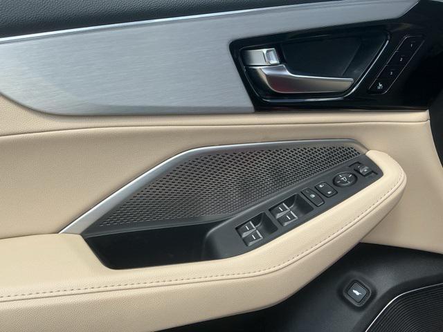 used 2023 Acura MDX car, priced at $39,875