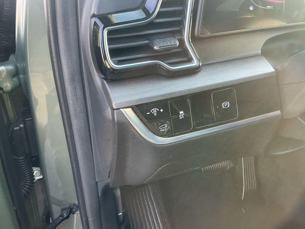 used 2023 Kia Sportage car, priced at $25,498