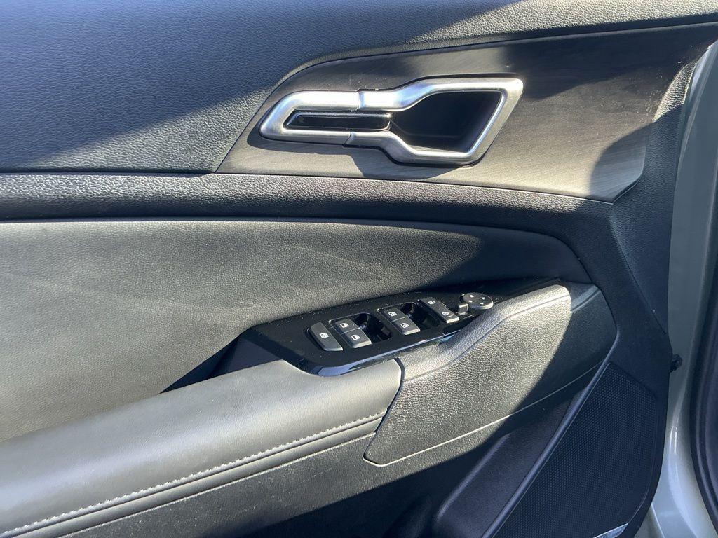 used 2023 Kia Sportage car, priced at $25,498