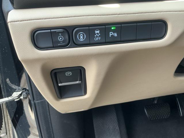 used 2022 Acura MDX car, priced at $44,839