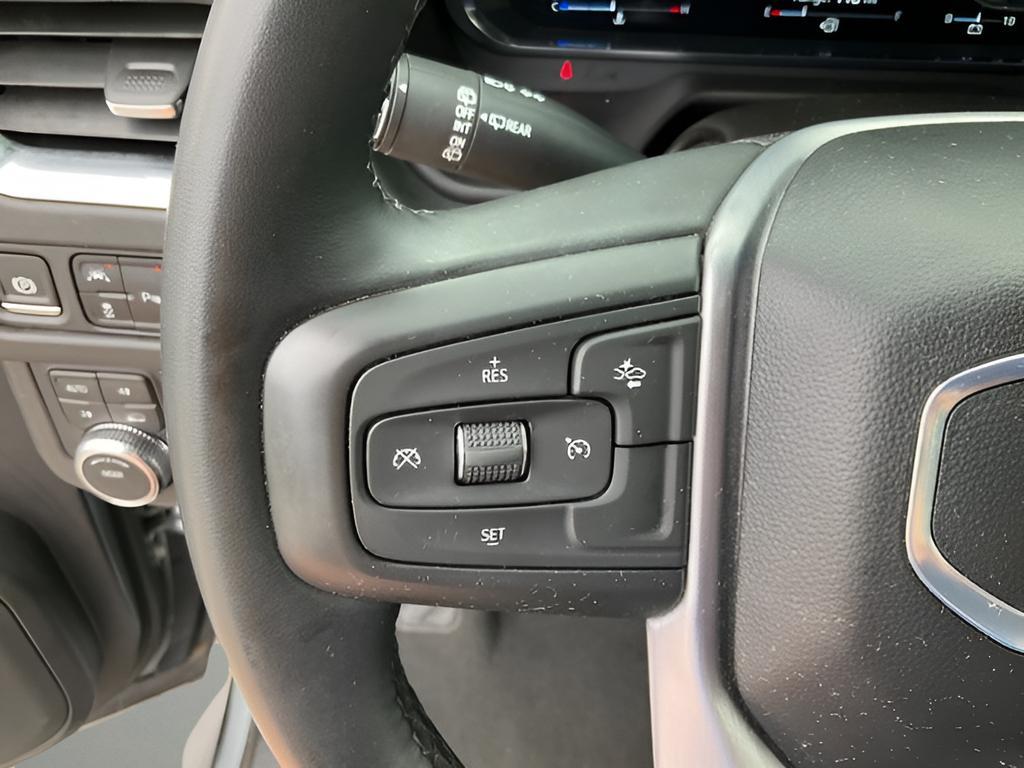 used 2024 GMC Yukon car, priced at $53,681