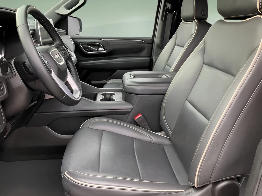 used 2024 GMC Yukon car, priced at $53,681