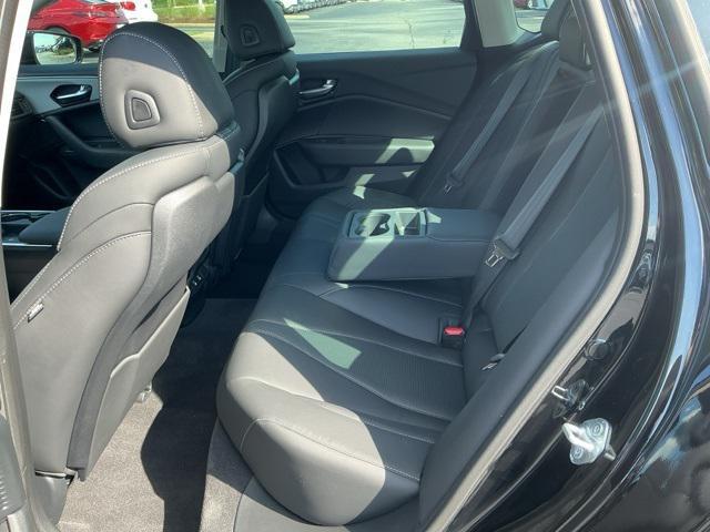 used 2025 Acura TLX car, priced at $39,900