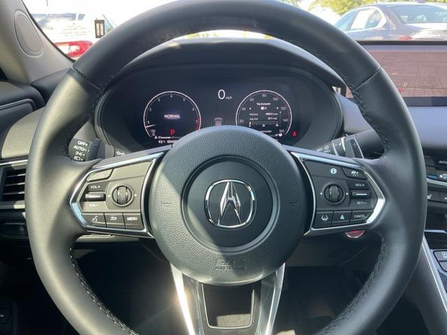 used 2025 Acura TLX car, priced at $39,900