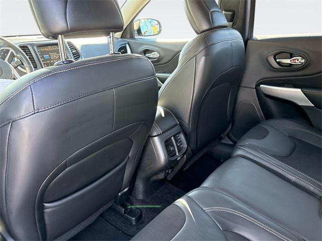 used 2018 Jeep Cherokee car, priced at $13,228