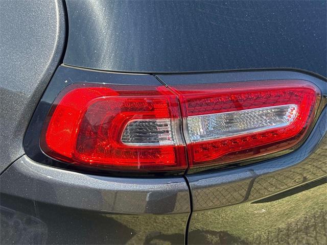 used 2018 Jeep Cherokee car, priced at $13,948