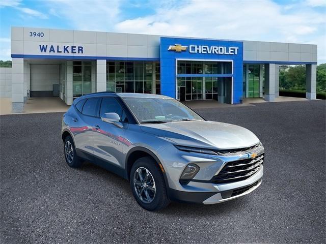 new 2025 Chevrolet Blazer car, priced at $31,710