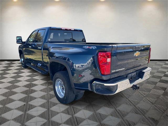 used 2022 Chevrolet Silverado 3500 car, priced at $60,932