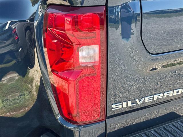 used 2022 Chevrolet Silverado 3500 car, priced at $60,932