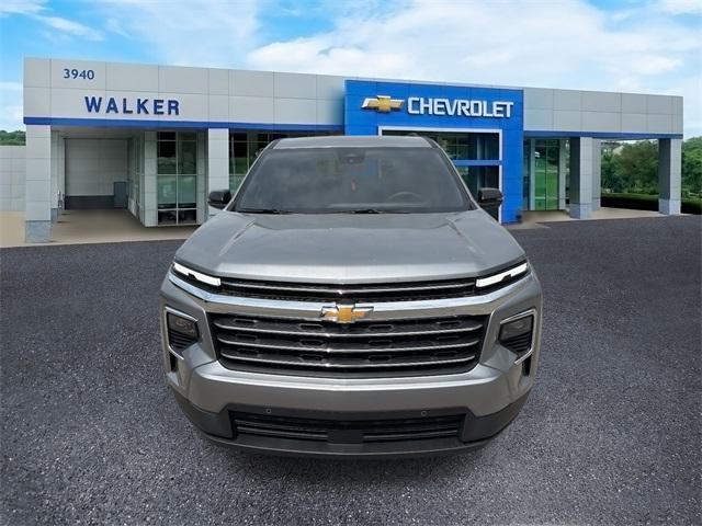 new 2025 Chevrolet Traverse car, priced at $45,752