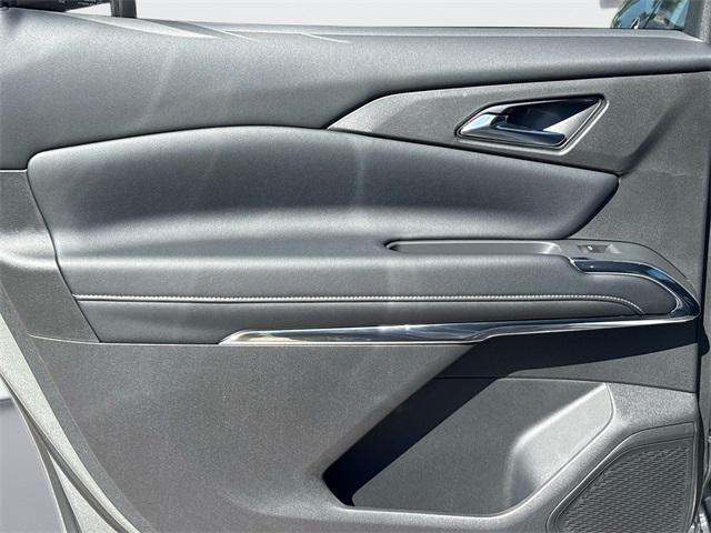 new 2026 Chevrolet Traverse car, priced at $45,000