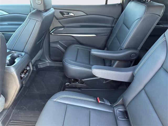 new 2026 Chevrolet Traverse car, priced at $45,000