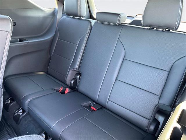 new 2026 Chevrolet Traverse car, priced at $45,000