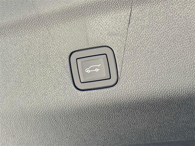 new 2025 Chevrolet Tahoe car, priced at $89,000