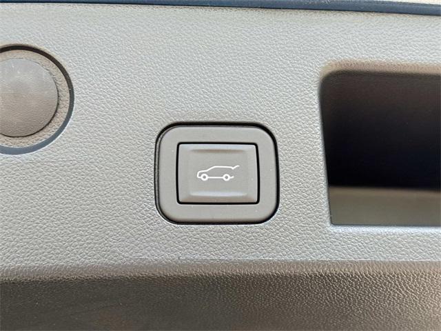 new 2026 Chevrolet Equinox car, priced at $37,090