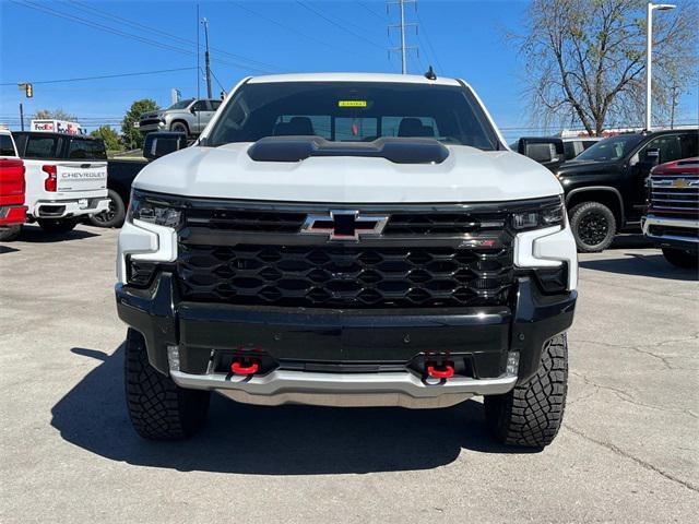 new 2025 Chevrolet Silverado 1500 car, priced at $68,640