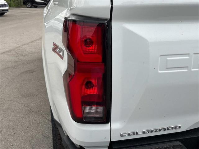 new 2025 Chevrolet Colorado car, priced at $43,813