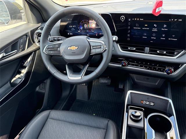 new 2026 Chevrolet Equinox car, priced at $32,000