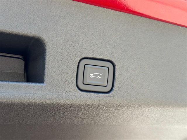 new 2026 Chevrolet Traverse car, priced at $58,000