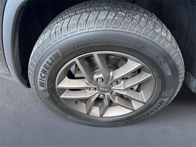 used 2016 Jeep Grand Cherokee car, priced at $13,730
