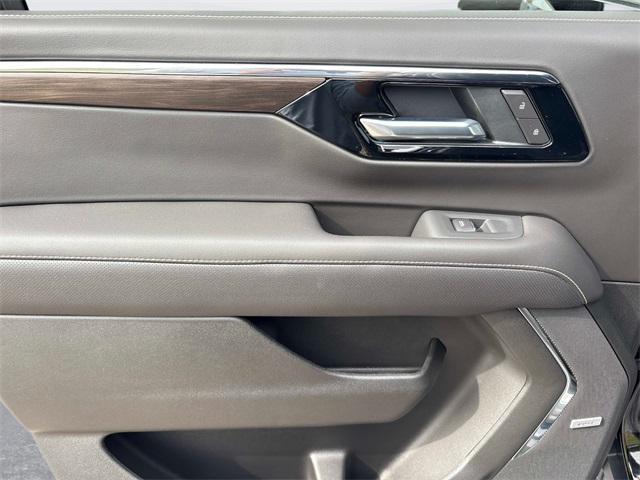 new 2026 Chevrolet Suburban car, priced at $98,000