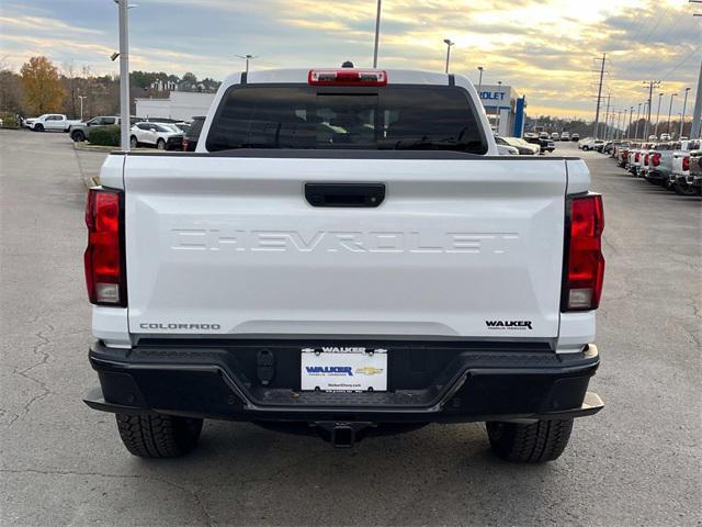 new 2024 Chevrolet Colorado car, priced at $38,995