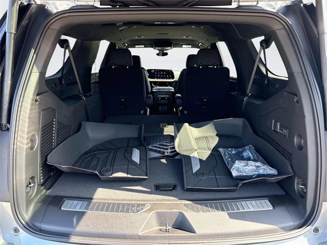 new 2025 Chevrolet Suburban car, priced at $87,544