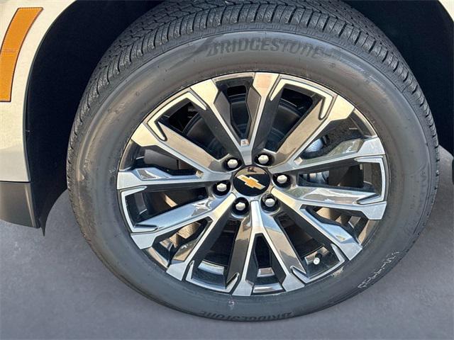 new 2025 Chevrolet Suburban car, priced at $87,544