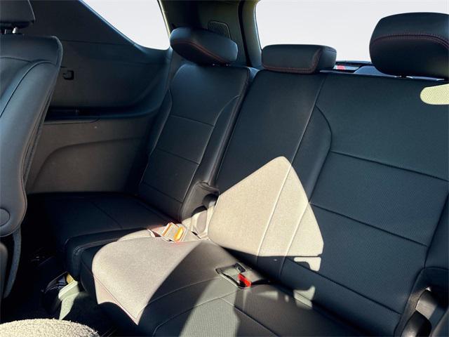 new 2026 Chevrolet Traverse car, priced at $59,545