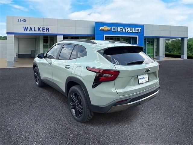 new 2025 Chevrolet Trax car, priced at $26,000