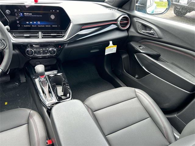new 2025 Chevrolet Trax car, priced at $27,880