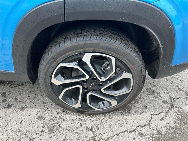 new 2025 Chevrolet Trax car, priced at $27,880