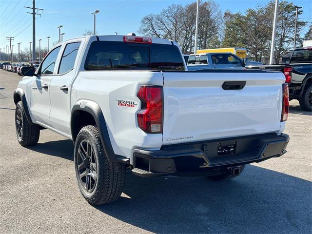 new 2024 Chevrolet Colorado car, priced at $39,600