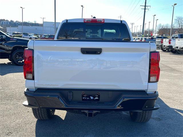 new 2024 Chevrolet Colorado car, priced at $39,600