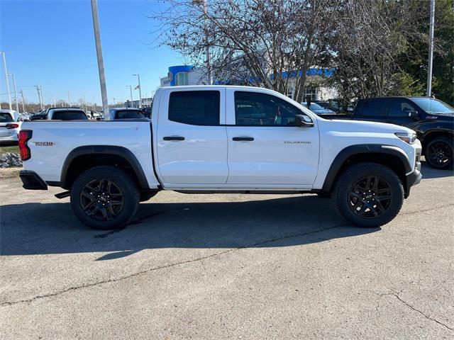 new 2024 Chevrolet Colorado car, priced at $39,600