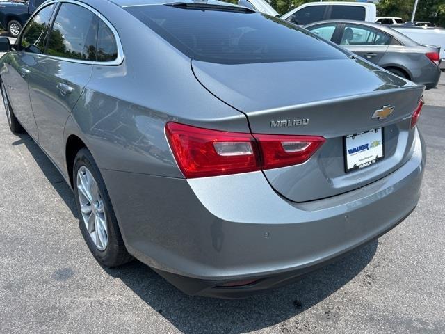 new 2024 Chevrolet Malibu car, priced at $22,000