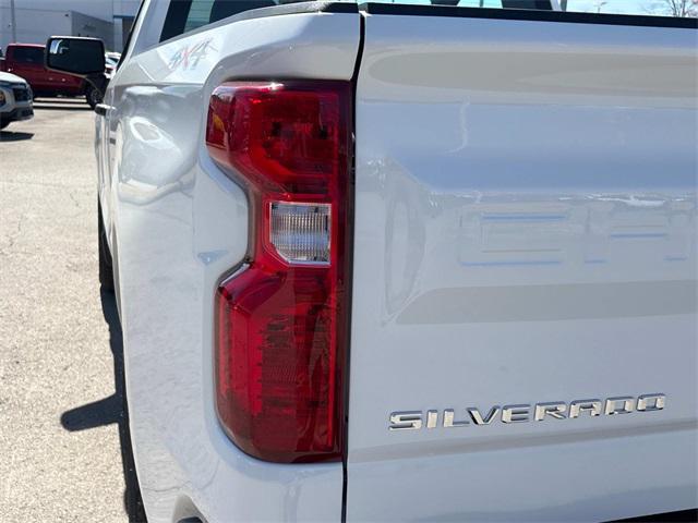 new 2025 Chevrolet Silverado 1500 car, priced at $37,000