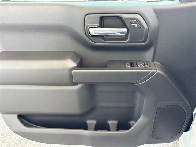 new 2025 Chevrolet Silverado 1500 car, priced at $39,500