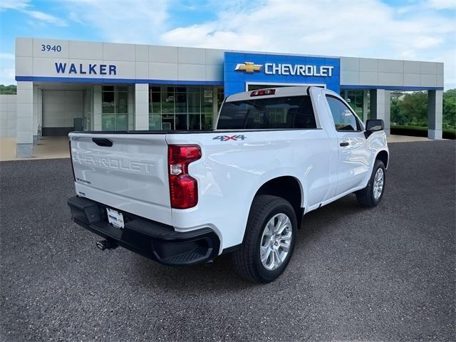 new 2025 Chevrolet Silverado 1500 car, priced at $39,500