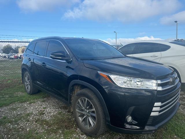 used 2019 Toyota Highlander car, priced at $25,523