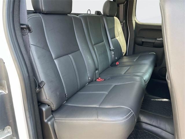 used 2009 GMC Sierra 2500 car, priced at $25,987