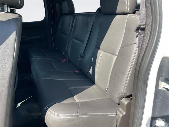 used 2009 GMC Sierra 2500 car, priced at $25,987