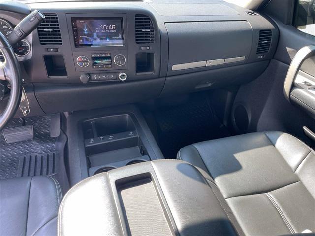 used 2009 GMC Sierra 2500 car, priced at $25,987