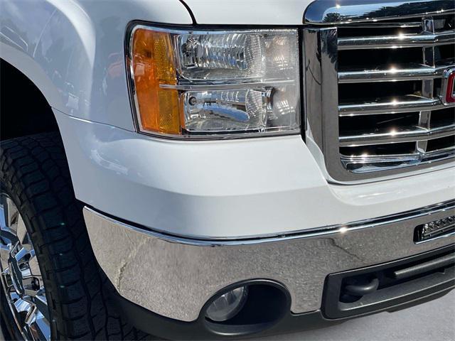 used 2009 GMC Sierra 2500 car, priced at $25,987