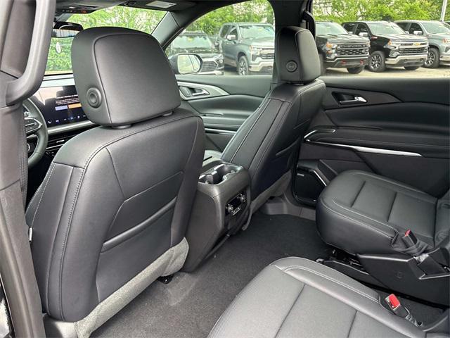 new 2025 Chevrolet Traverse car, priced at $50,000