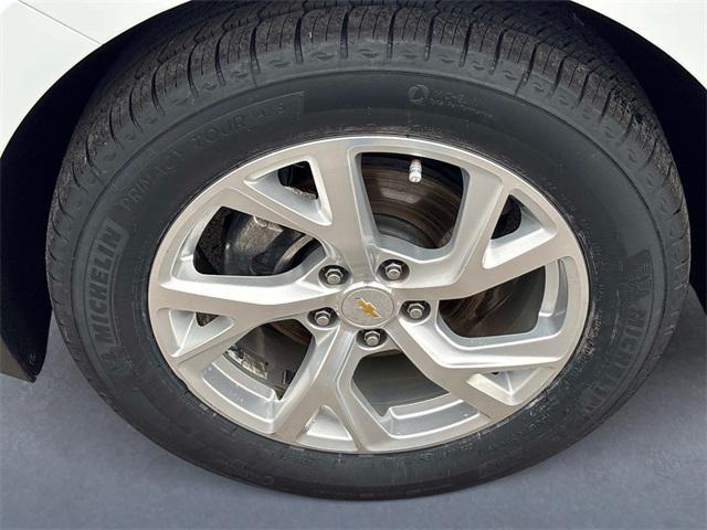 used 2018 Chevrolet Equinox car, priced at $15,977