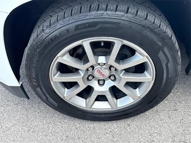 used 2020 GMC Yukon XL car, priced at $27,049